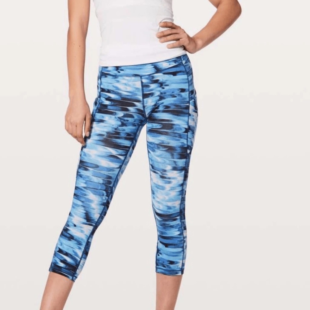 Lululemon Athletica Tidal Speed Up Crop 21” Leggings EUC 4